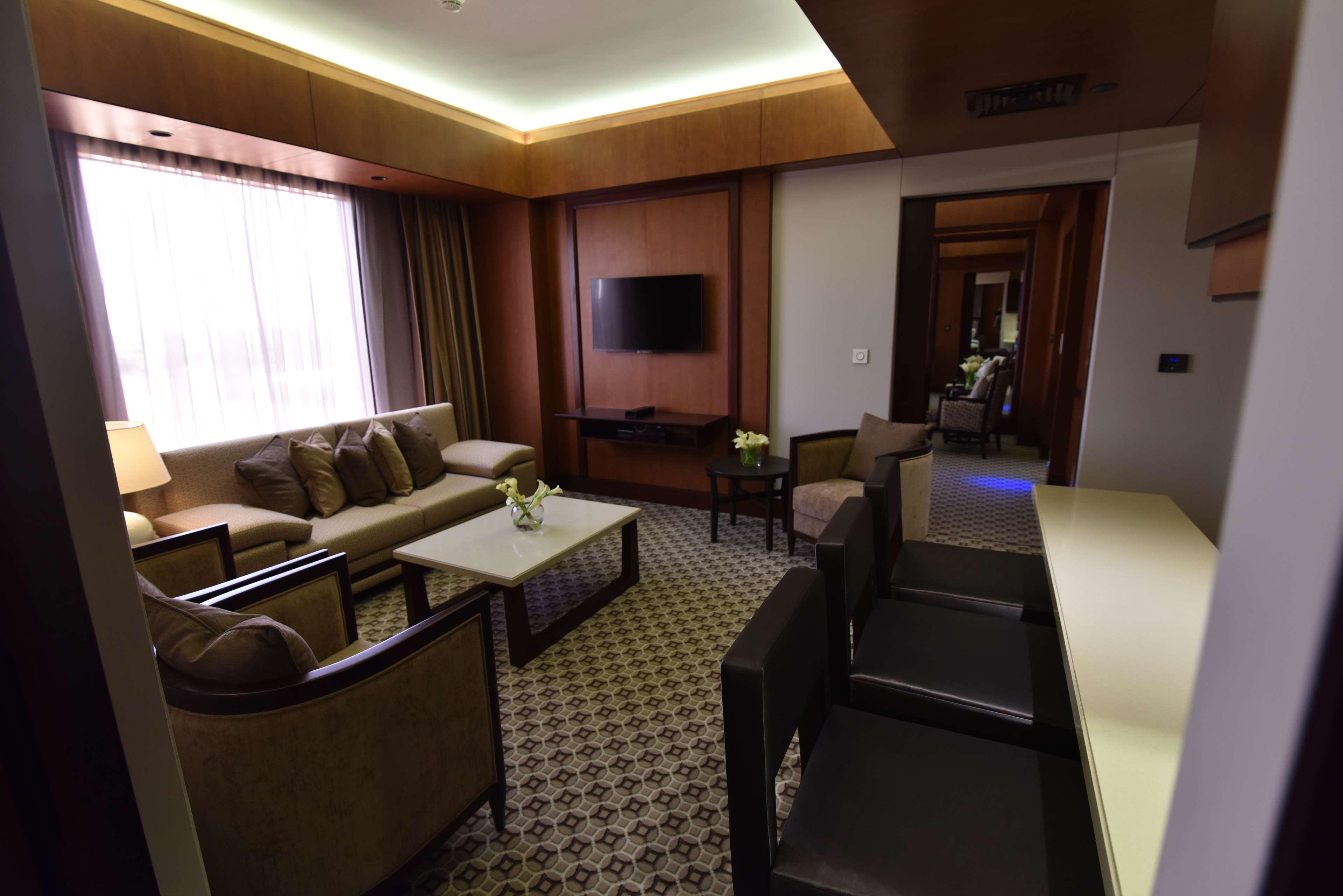 Ayla Grand Hotel Al Ain Luaran gambar